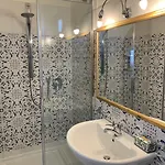 Hotel David