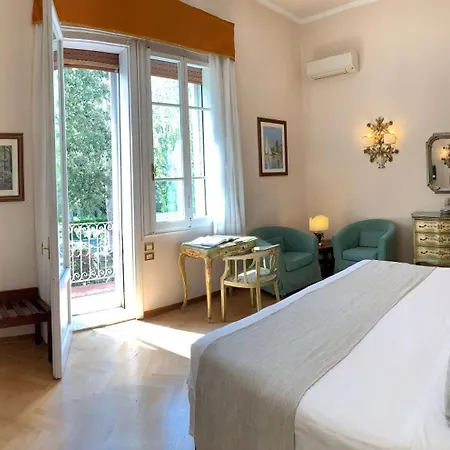 Hotel David