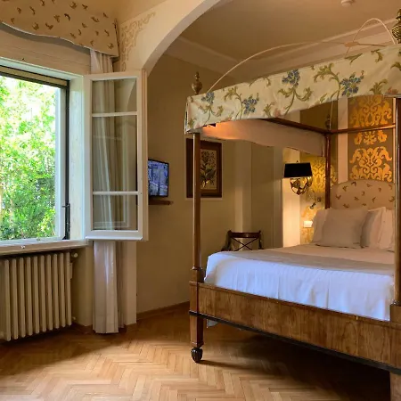Hotel David 3*